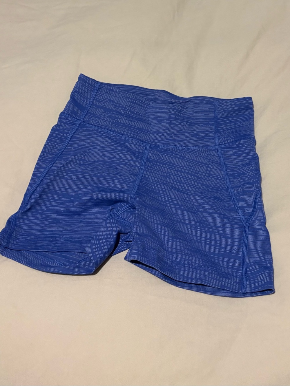 Outdoor voices - blue tech sweat blue yoga BIKE SHORT 5" INSEAM - XS 00/0